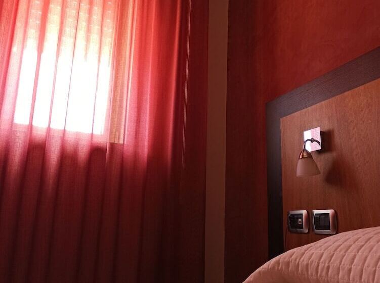 غرفة قياسية, Naitendì