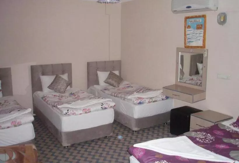 スタンダード4人部屋, Pamukkale