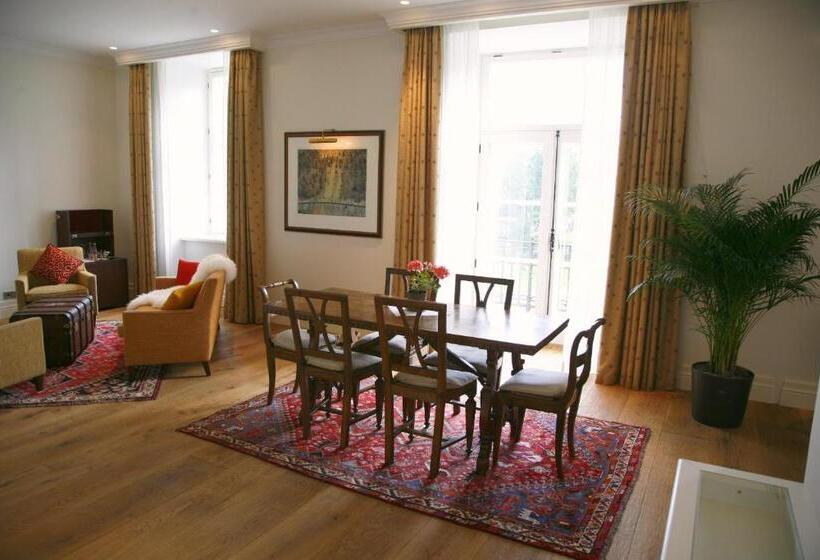 סוויטה נשיאותית, Pädaste Manor