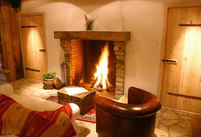 וילה בת חדר שינה 1, Pädaste Manor