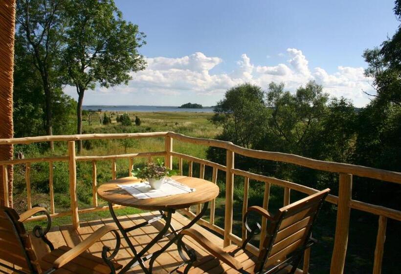 וילה בת חדר שינה 1, Pädaste Manor