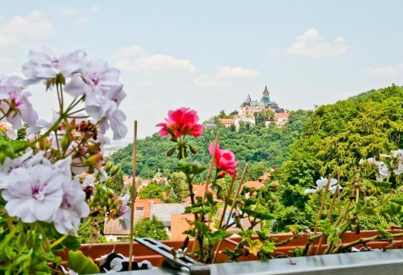 标准间带阳台, Regiohotel Schanzenhaus Wernigerode