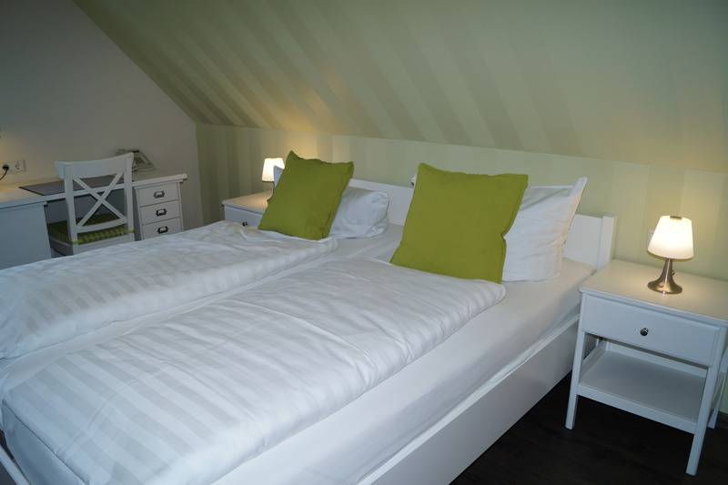 标准间带阳台, Regiohotel Schanzenhaus Wernigerode