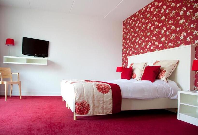 디럭스 룸, Restaurant Lunia