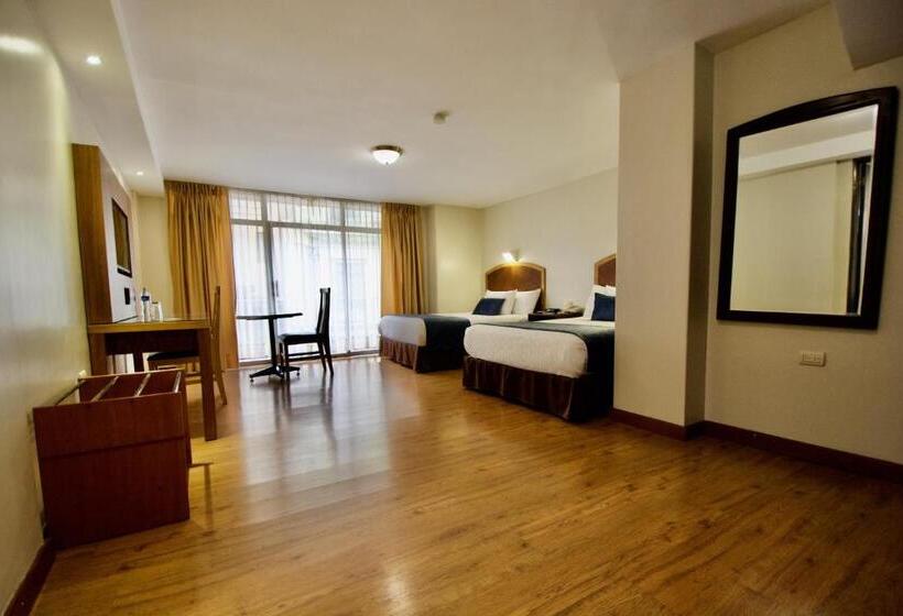 Номер Deluxe, Santa Monica