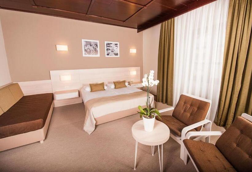 سوییت, Zagreb  Health & Beauty