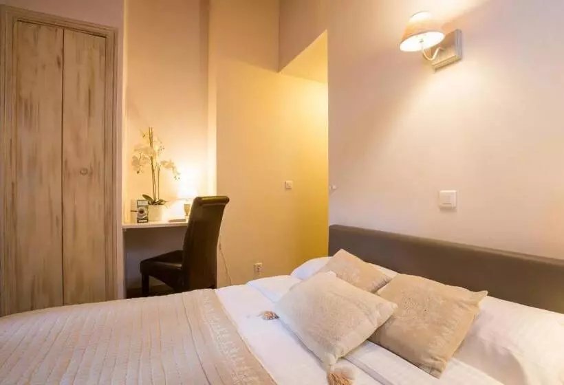 コンフォートシングルルーム, Logis Hotel Le Petit Casset