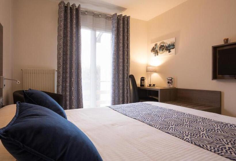 이그제큐티브 룸, Logis Hotel Le Petit Casset