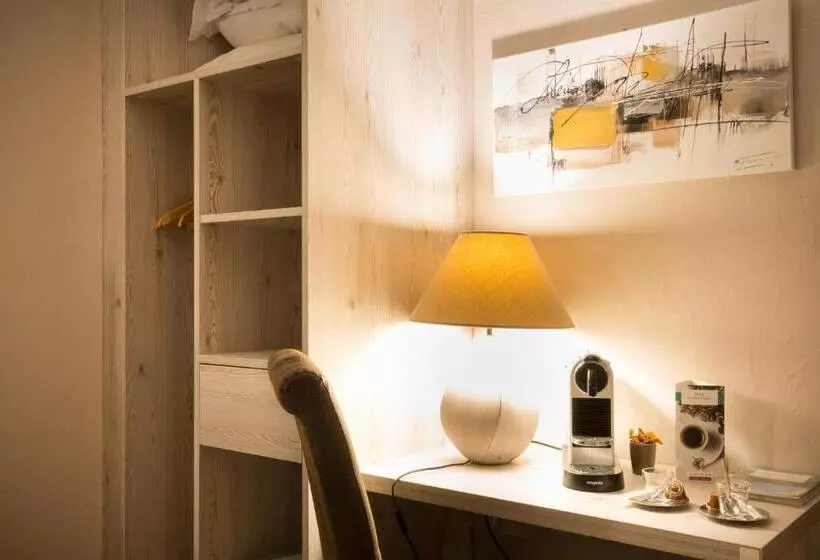 エクゼクティブトリプル, Logis Hotel Le Petit Casset