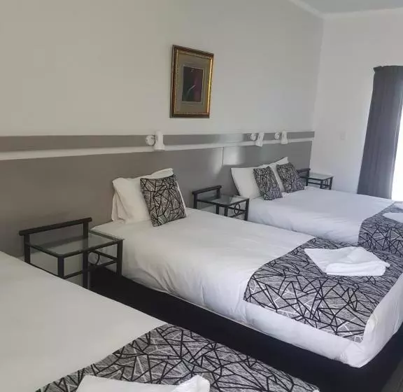 Deluxe-perhehuone, Park Drive Motel