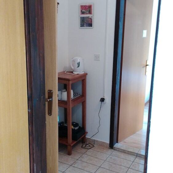 اتاق خانوادگی, Pansion Ivanka Barac