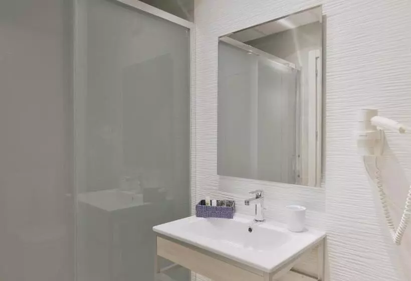 1 Bedroom Penthouse Apartment, Residence Picalè