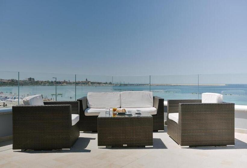 Superior 2-bedroom flat with sea view, Residence Picalè