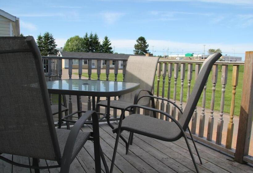 2ベッドルームハウス, Royalty Maples Cottages And Motel