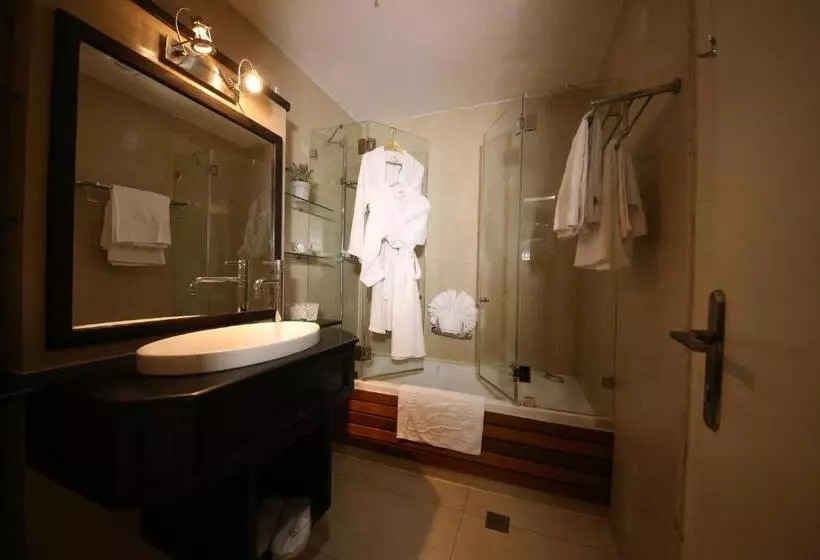 ロイヤルルーム, Villa Carmel Boutique