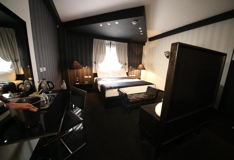 ロイヤルルーム, Villa Carmel Boutique