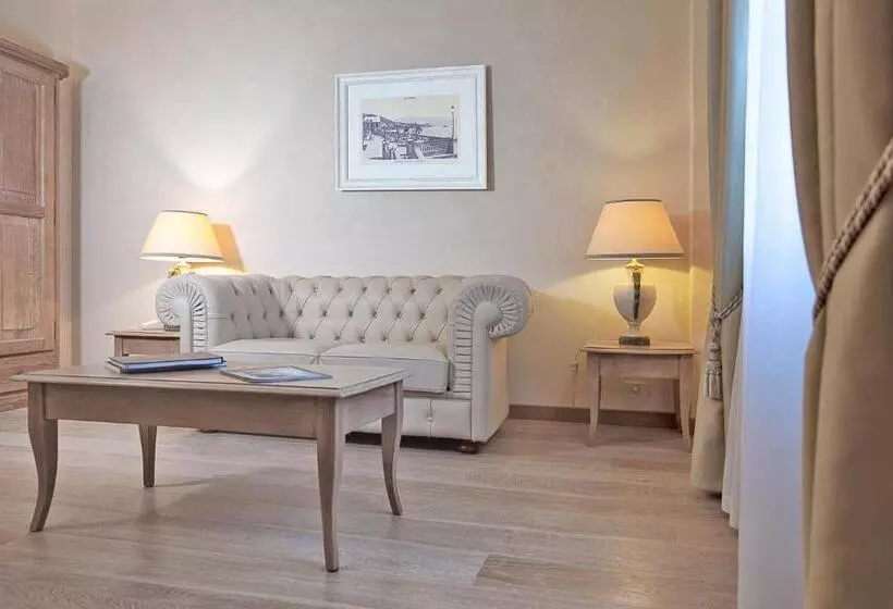اتاق استاندارد سه نفره, Grand Hotel Fasano