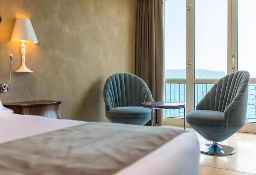 اتاق اجرایی سه نفره, Grand Hotel Fasano