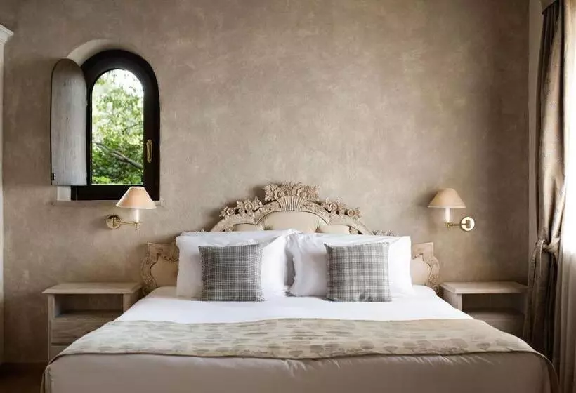 اتاق اساندارد با چشمانداز جانبی به دریا, Grand Hotel Fasano