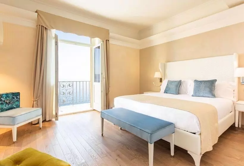 Superior room with lake view, Grand Hotel Fasano