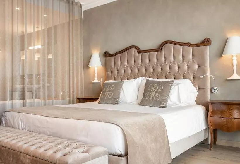 اتاق لوکس با چشمانداز دریاچه, Grand Hotel Fasano
