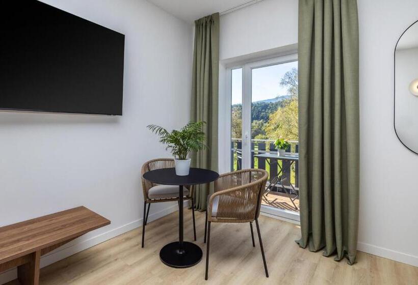 סוויטת ג'וניור, Al Sorriso Greenpark & Wellness