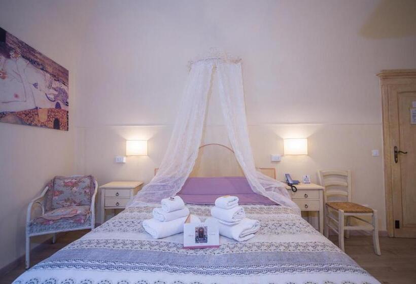标准间, Albergo Etruria
