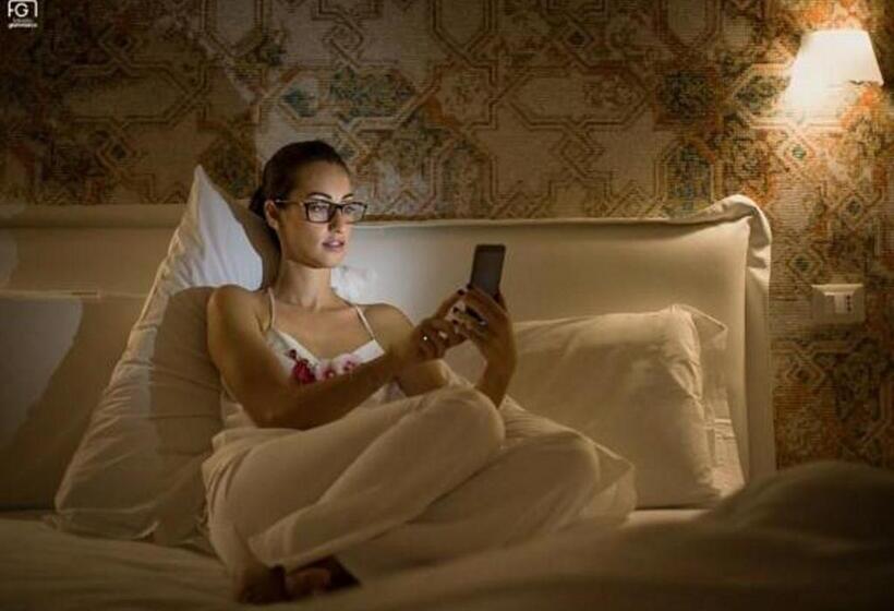 סוויטה דלוקס, Stella Casabono