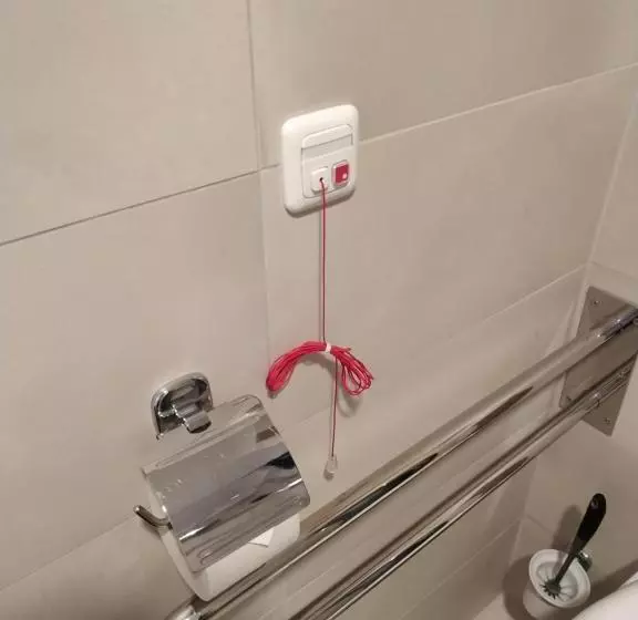 身障者適用キングサイズベッドルーム, Anna Spa & Wellness Hotel Nejdek