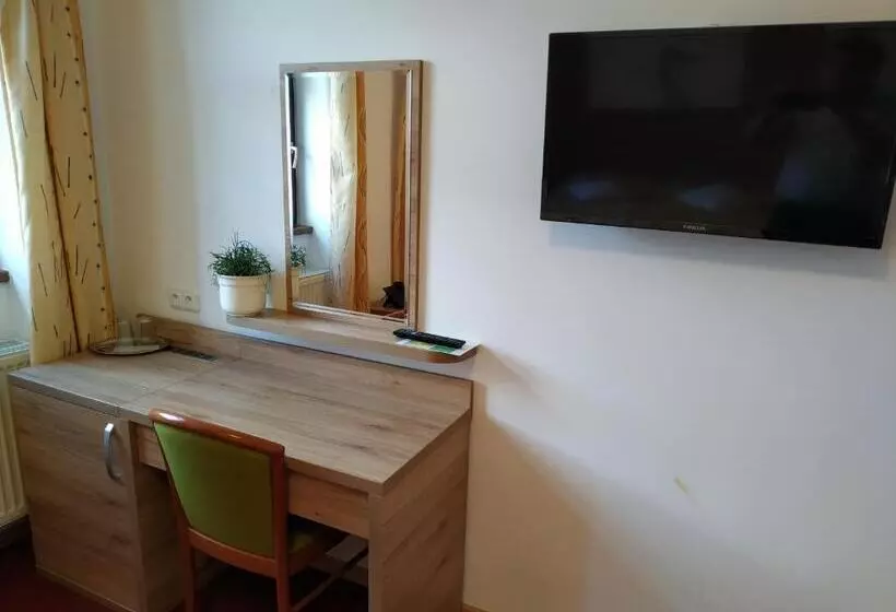 バスタブ付きスタンダードルーム, Anna Spa & Wellness Hotel Nejdek