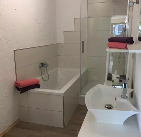 1ベッドルームアパートメント, Privatzimmer Bellevue