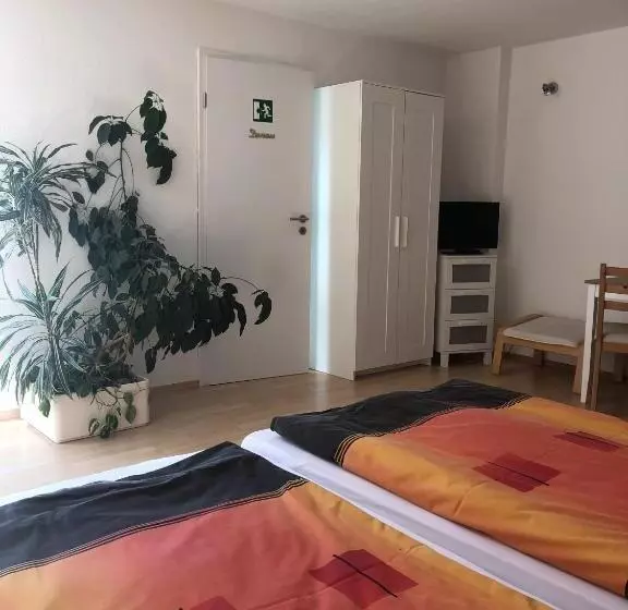 コンフォートルーム, Privatzimmer Bellevue