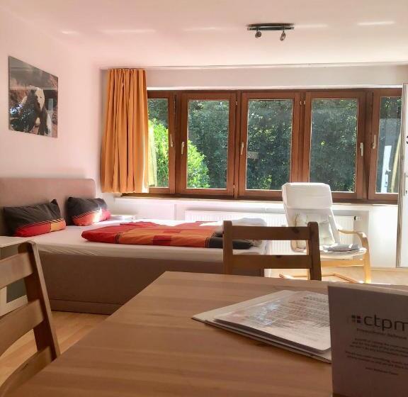 컴포트 룸, Privatzimmer Bellevue