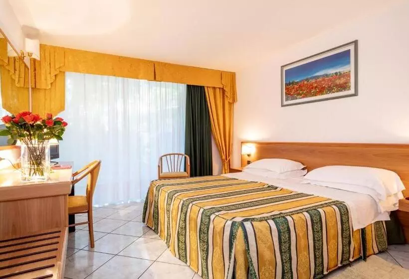اتاق استاندارد در طبقه همکف, Capri Bardolino 3s