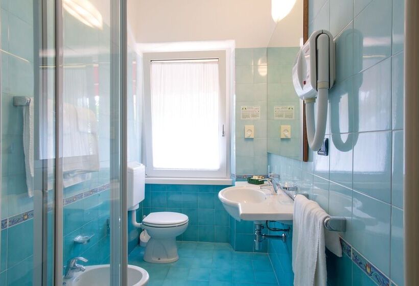 Номер Комфорт, Capri Bardolino 3s