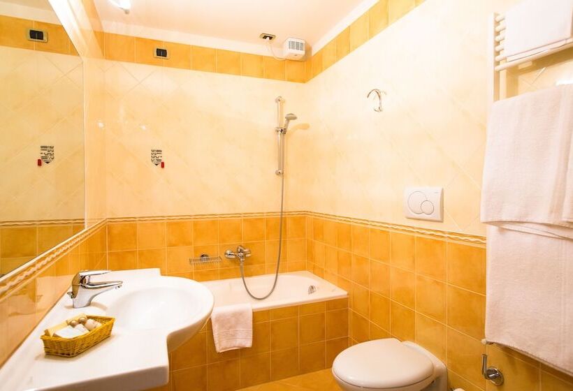 コンフォートルーム, Capri Bardolino 3s