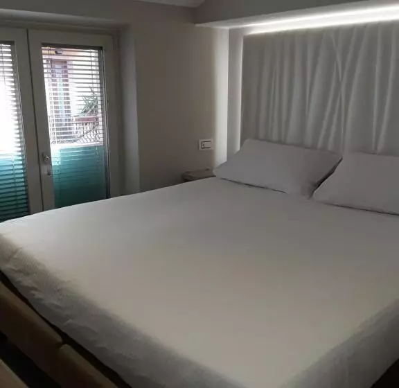 スタンダードシングルルーム, Danieli La Castellana Lago Di Garda
