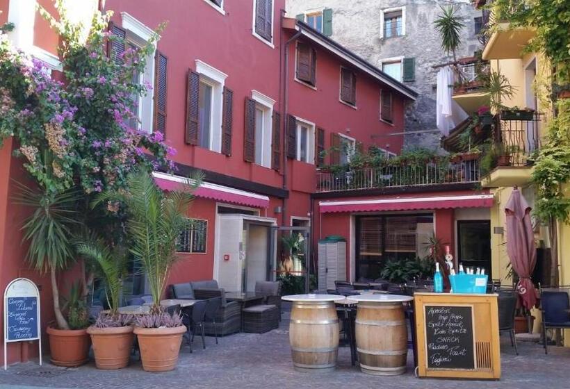 デラックスルーム, Danieli La Castellana Lago Di Garda