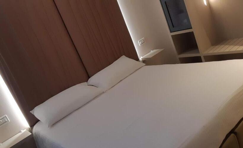 デラックスルーム, Danieli La Castellana Lago Di Garda