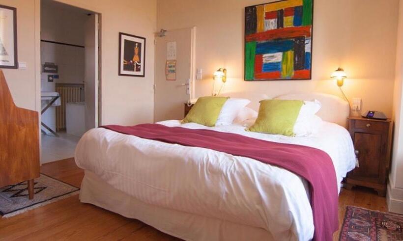 스탠다드 룸, Domaine De Rasigous