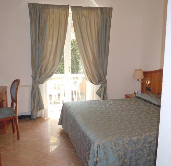 高级大房间, Due Mari