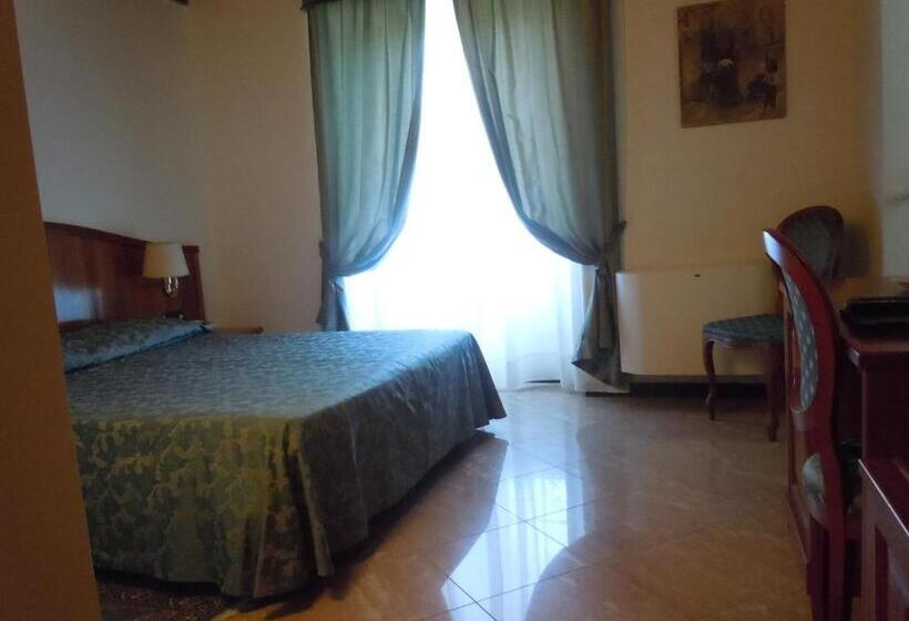 高级大房间, Due Mari