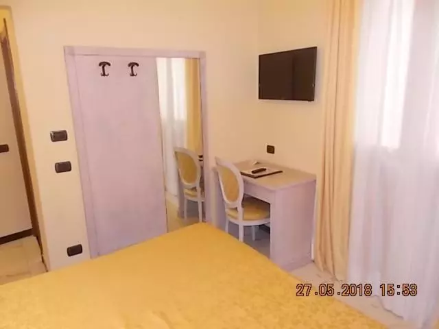 Economy-huone, Due Mari