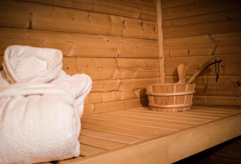 سوییت جونیور, Ehranger Hof