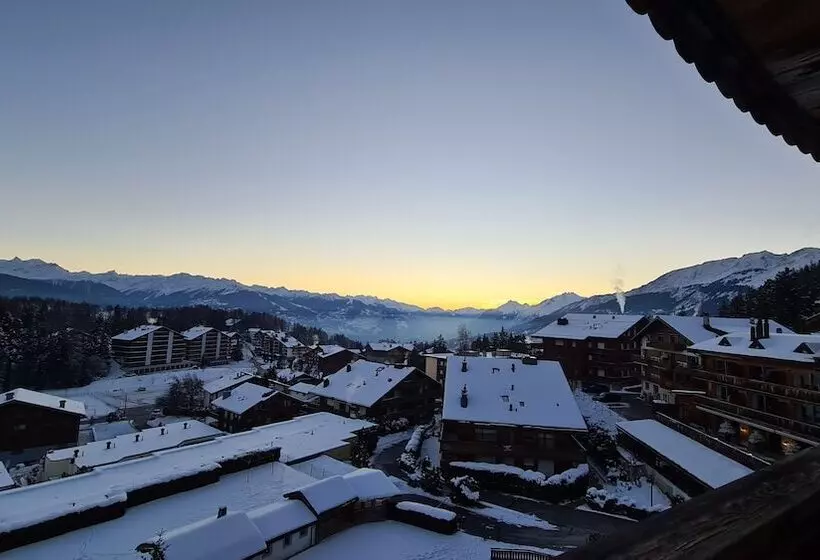 Junior Suite Bergblick, Etrier