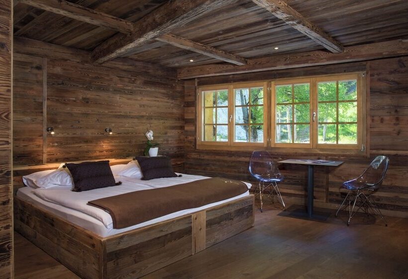 Номер Стандарт, Etrier