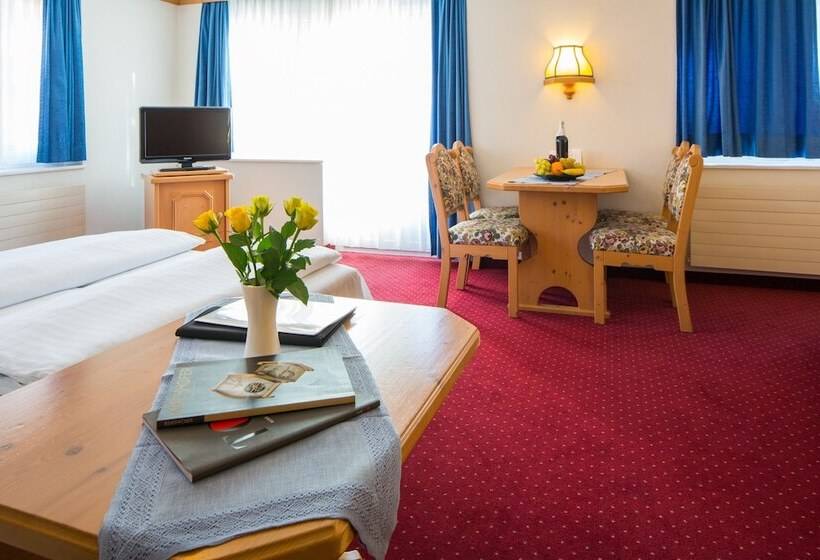Четырехместный Номер Стандарт, Grindelwalderhof