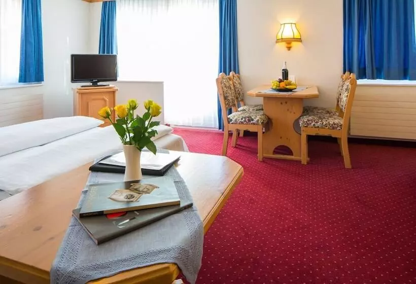 スタンダード４人部屋, Grindelwalderhof