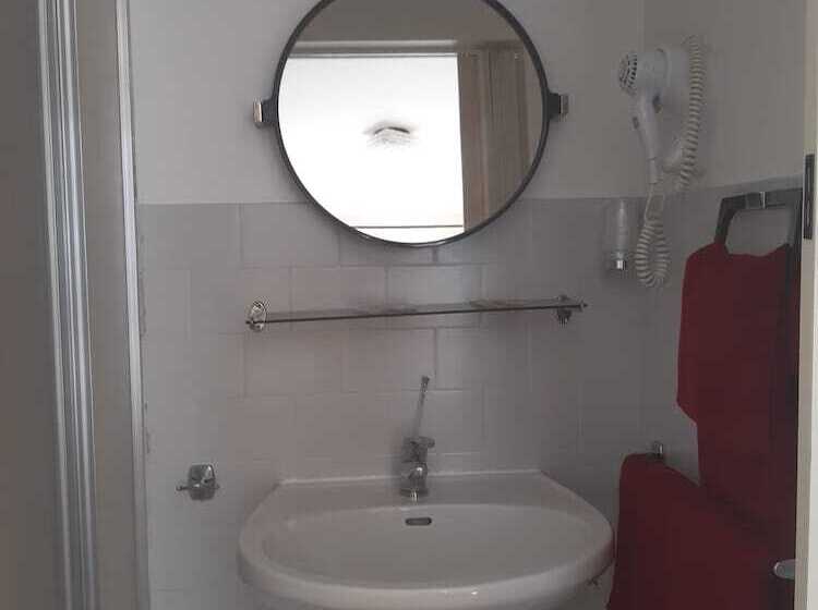 חדר סטנדרט חדר אמבטיה משותף, Aunis Saintonge