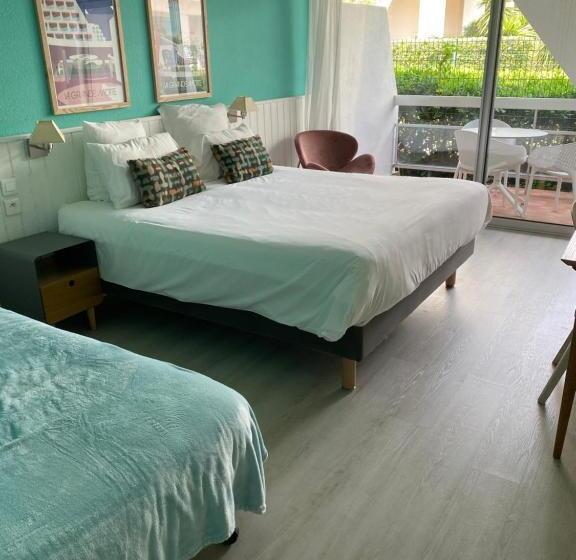 三人经典房间, Hôtel Saint Clair, Côté Plage